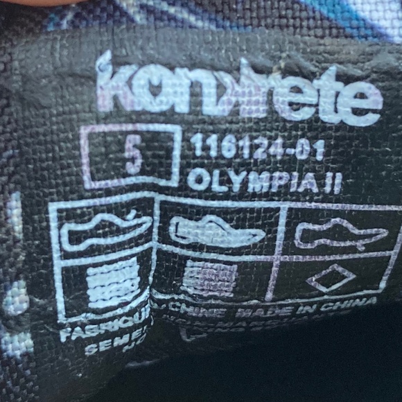 Women's Sneaker/Casual lace-up shoes - Black - Size 5 - Picture 8 of 9